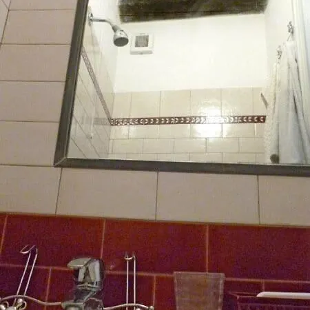 纳菲旅馆 招待所 3*