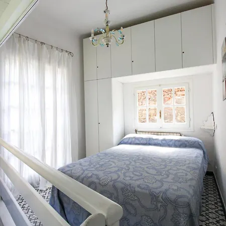 招待所 纳菲旅馆 3*