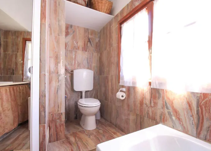 Gasthof La Nave Vernazza