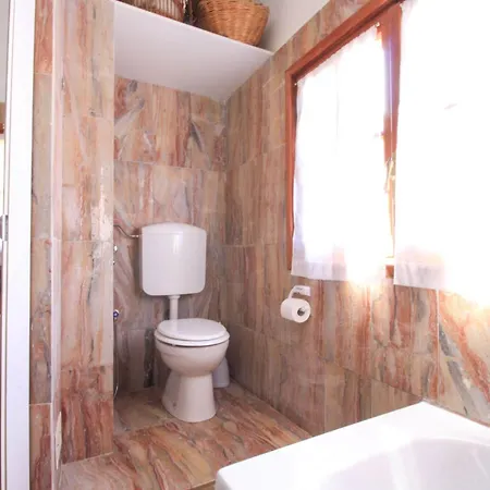 Πανσιόν La Nave Βερνάτσα